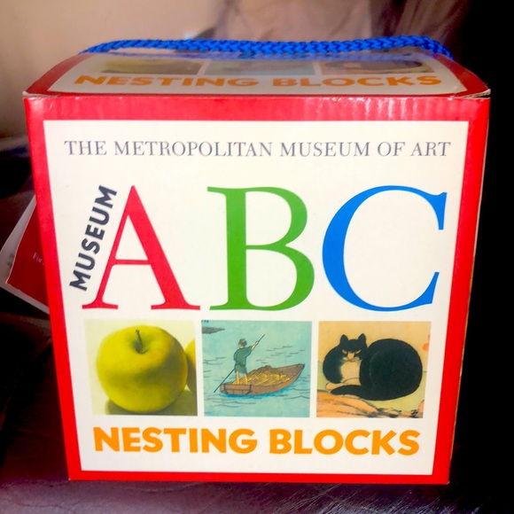 The metropolitan museum of art ABC nesting blocks - Picture 2 of 8